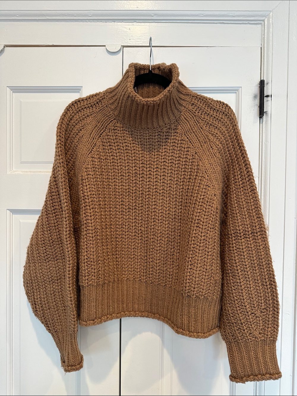 H&M Chunky Turtleneck Sweater - Camel